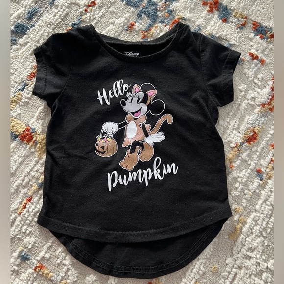 Bundle of Halloween T-shirts - Picture 2 of 5